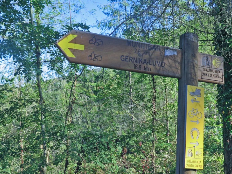 hotel boutique gernika planes turismo en urdaibai gaztelugatxe