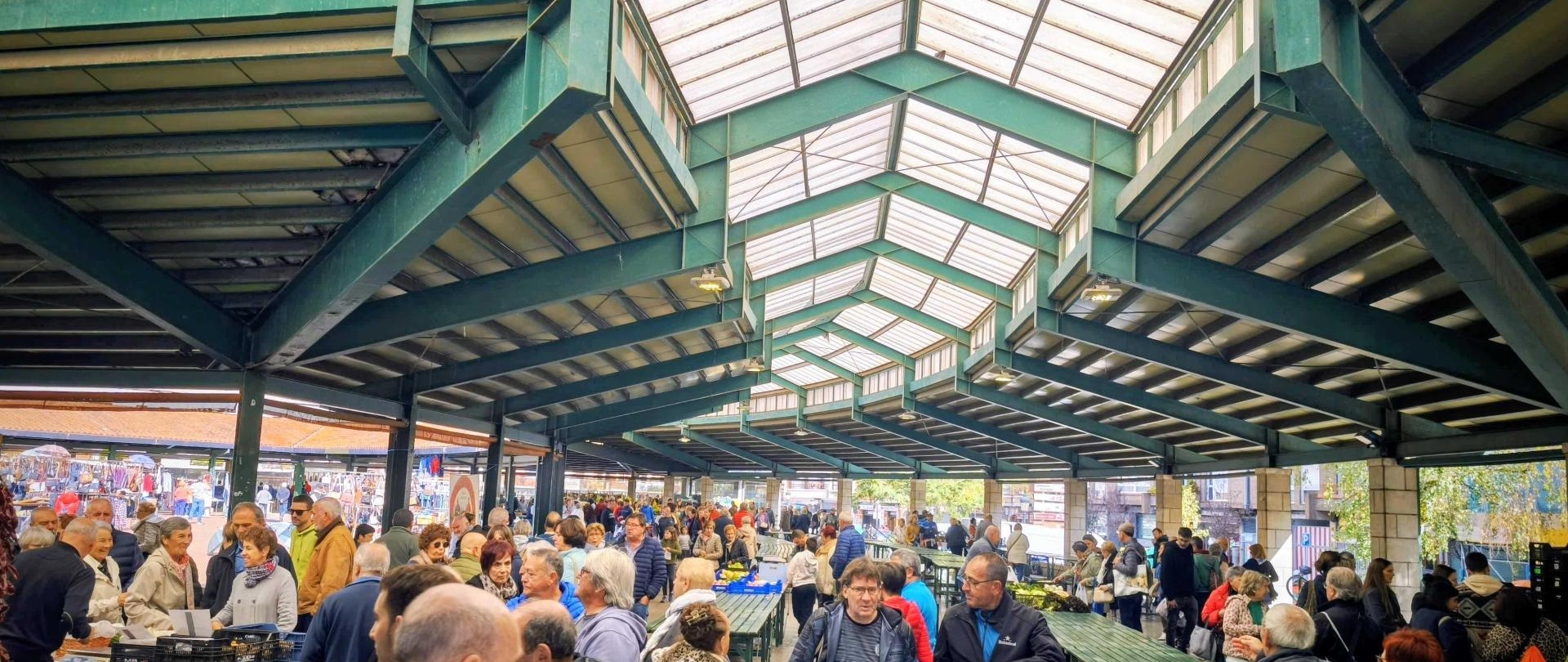 lunes en gernika Jai Alai neguetxea urdaibai